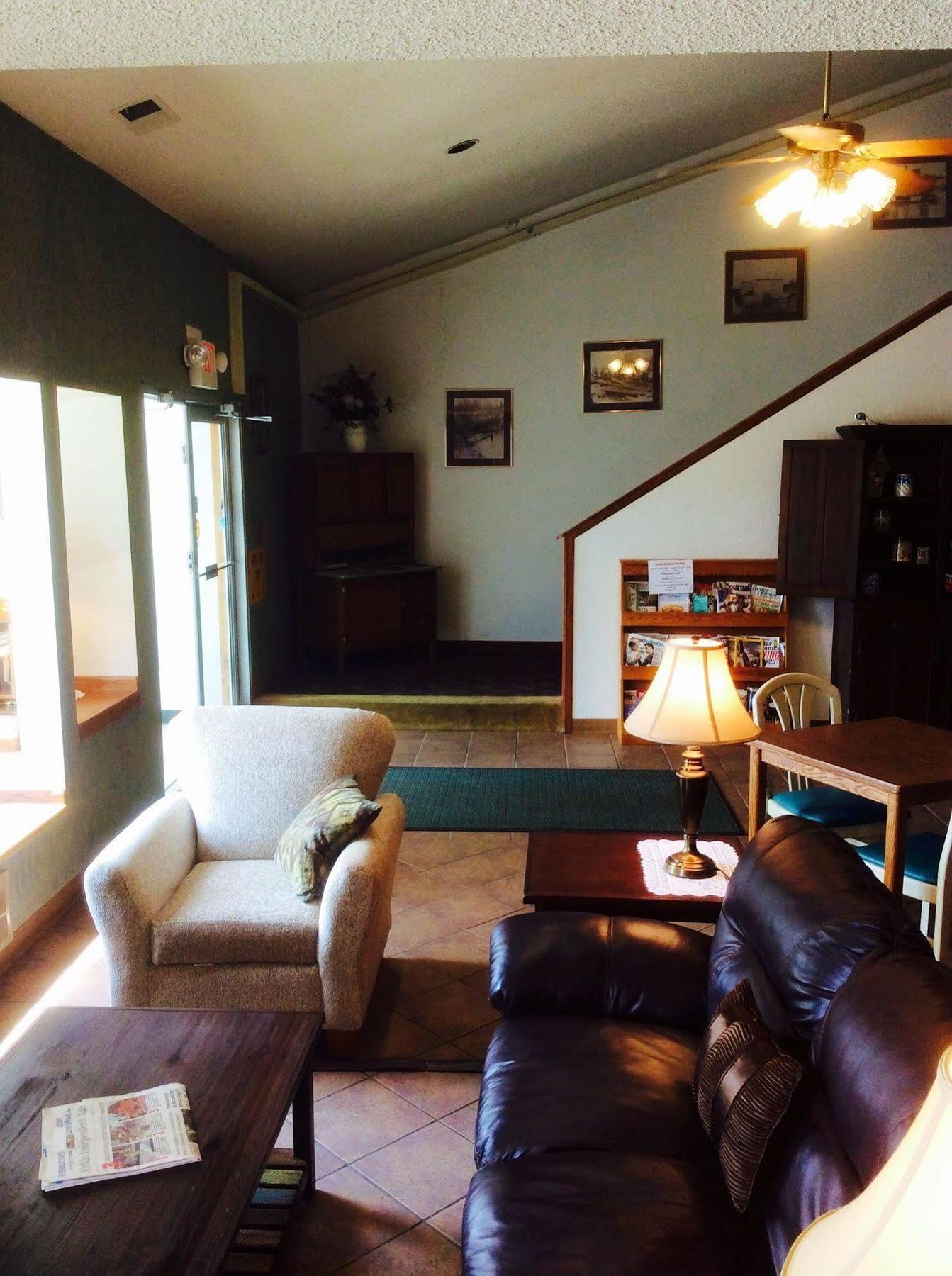 Forty Club Inn Deerwood Ngoại thất bức ảnh